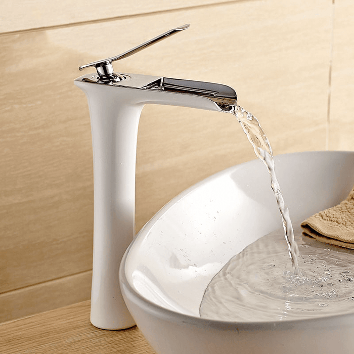 Homelody Retro Brass Tall Single-Handle Vessel Sink Faucet for 1 Hole