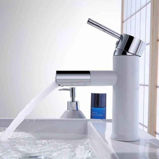 Homelody 360 ° Swivel Spout Single Lever Basin Faucet - Homelody